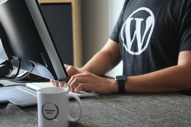 WordPress website maken - Hoe werkt WordPress?